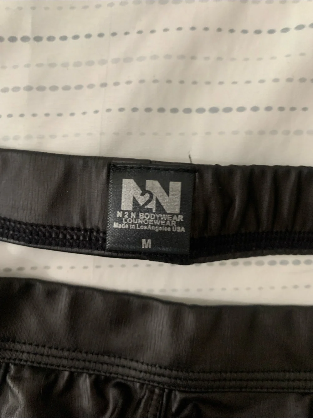 N2N Bodywear sleek black
